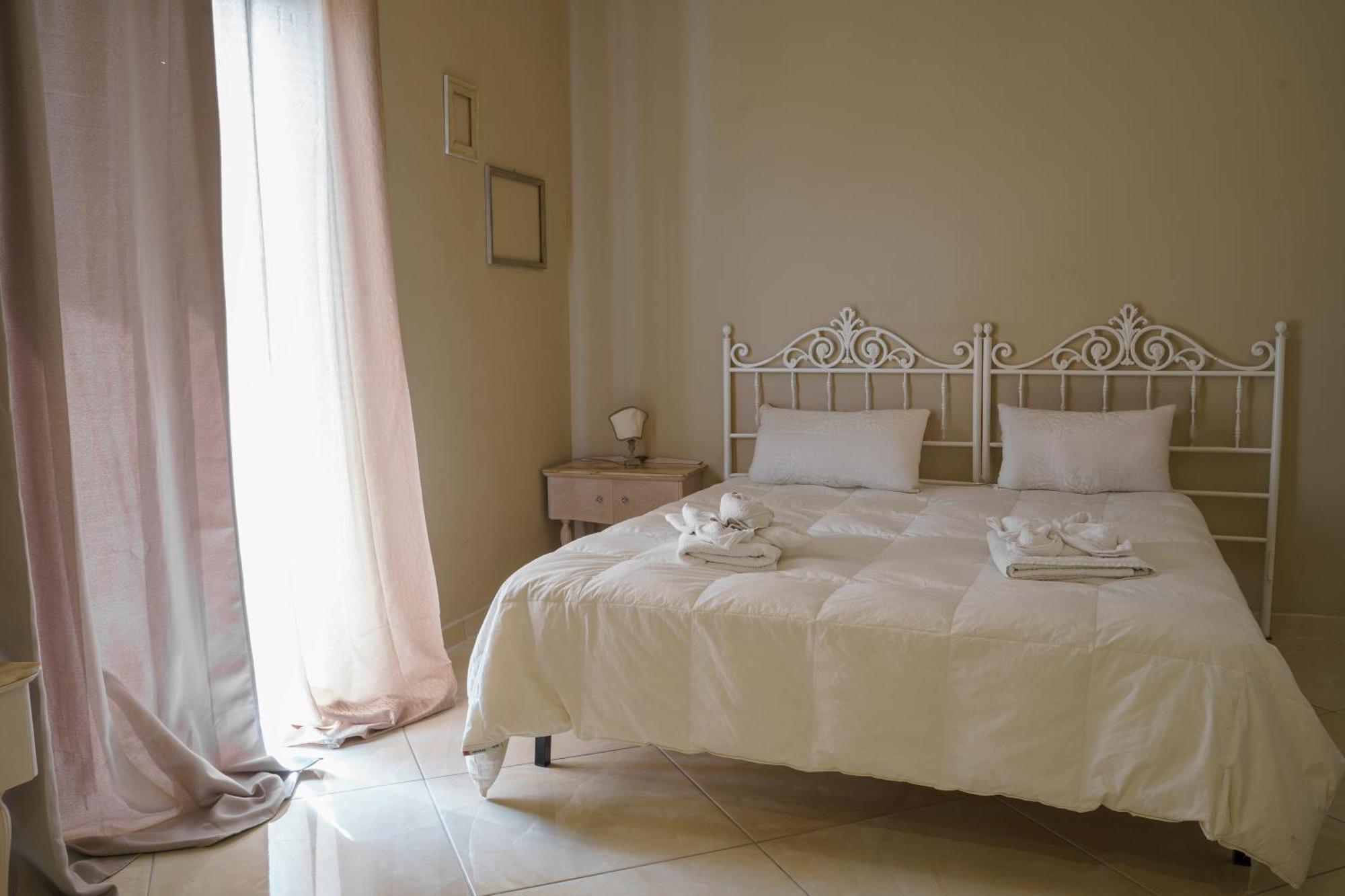 Il Panorama Housing Cilento Aparthotel Santa Maria di Castellabate Buitenkant foto
